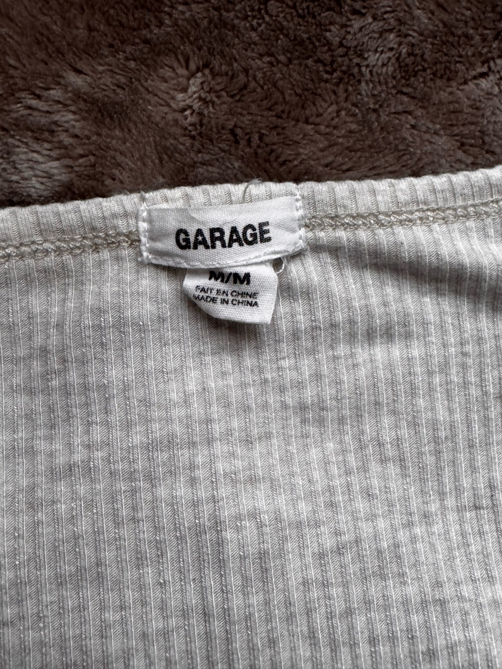 Garage Button Up Top - Picture 2 of 3